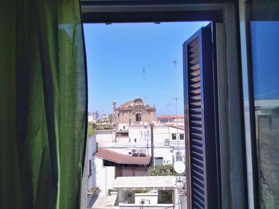 バーリA Flat With A View In The Heart Of The Old Townアパートメント エクステリア 写真